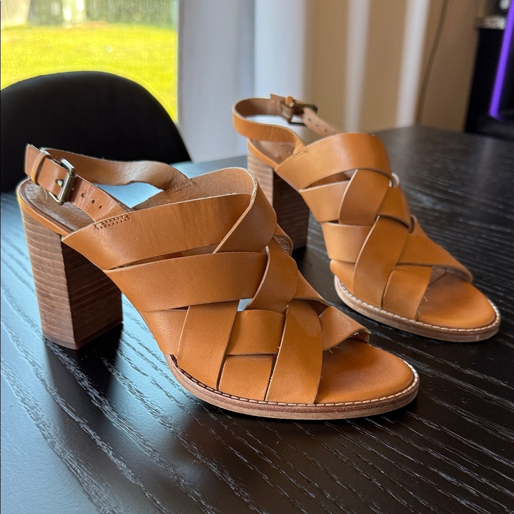 Madewell “The Cindy Sandal”